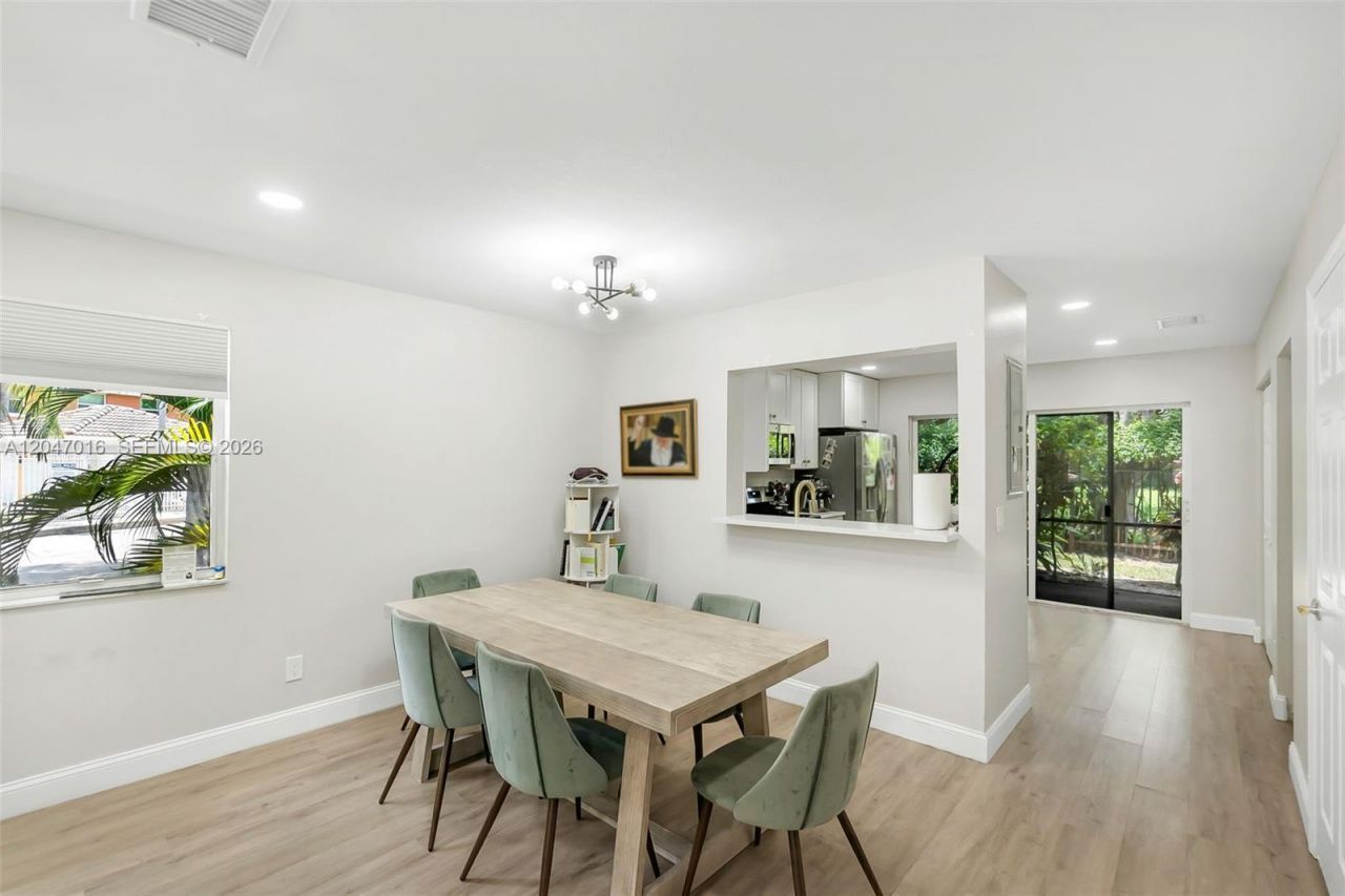 6819 Sienna Club Pl, Lauderhill, FL 33319 Photo