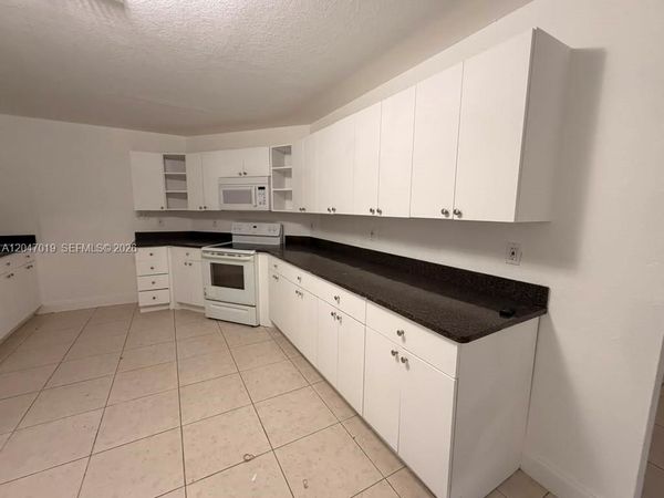 1451 Egret Rd , Homestead, FL 33035