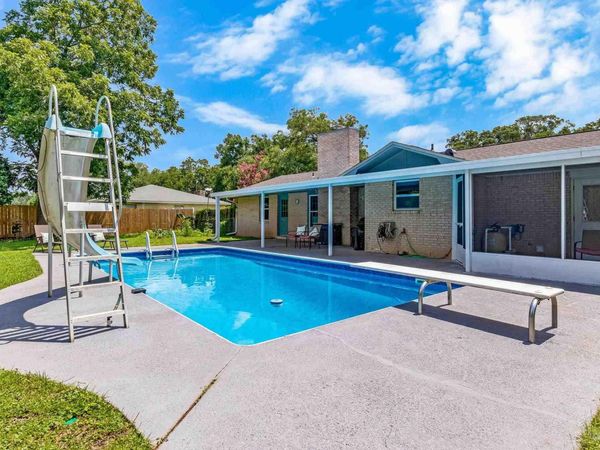 4655 Gregg Ave, Pace, FL 32571