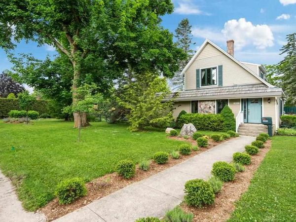 1004 Howard Street, Petoskey, MI 49770