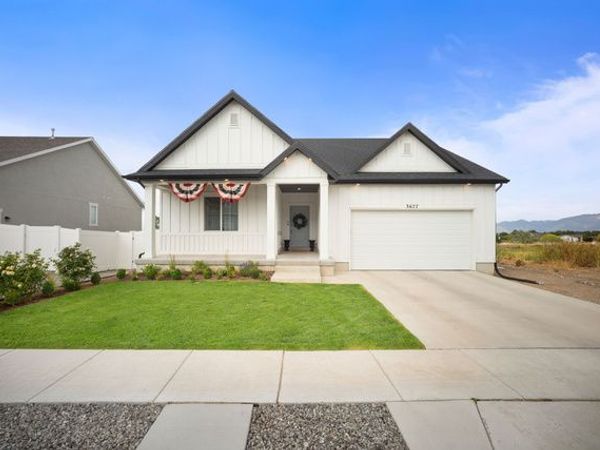 3677 S MINERAL GROVE DR , Magna, UT 84044