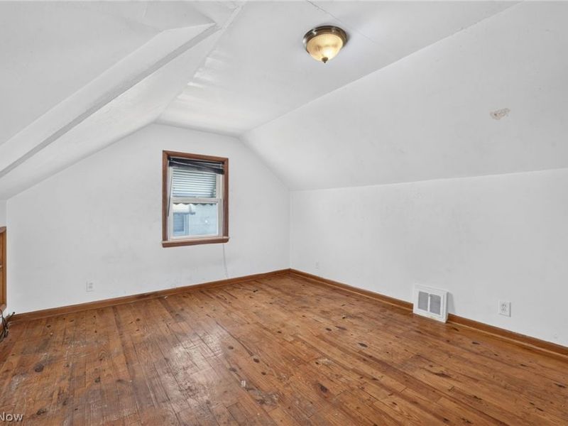 15916 Edgewood Avenue, Maple Heights, OH 44137 Photo 17