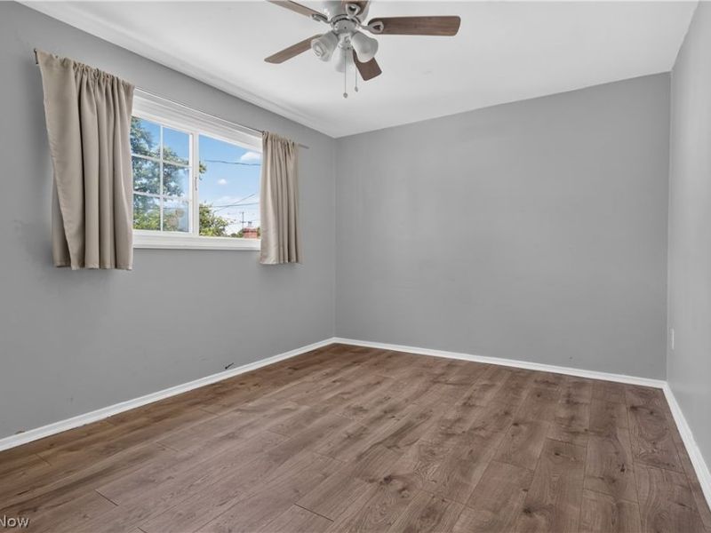 314 E 235th Street, Euclid, OH 44123 Photo 9