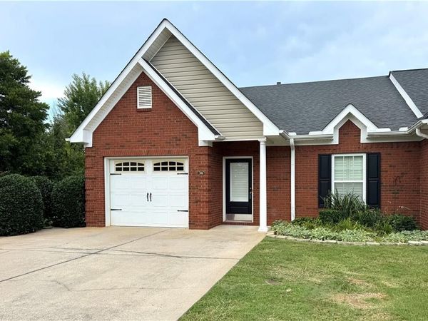 306 Lexy Way , Adairsville, GA 30103
