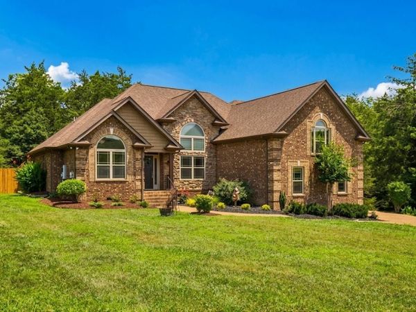 303 Cedar Hollow Ct , Lebanon, TN 37087