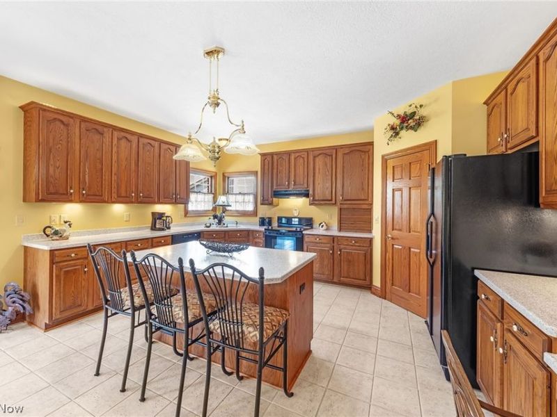 1575 Cornerstone Street SW, Hartville, OH 44632 Photo 21