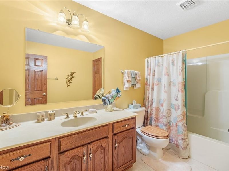 1575 Cornerstone Street SW, Hartville, OH 44632 Photo 37