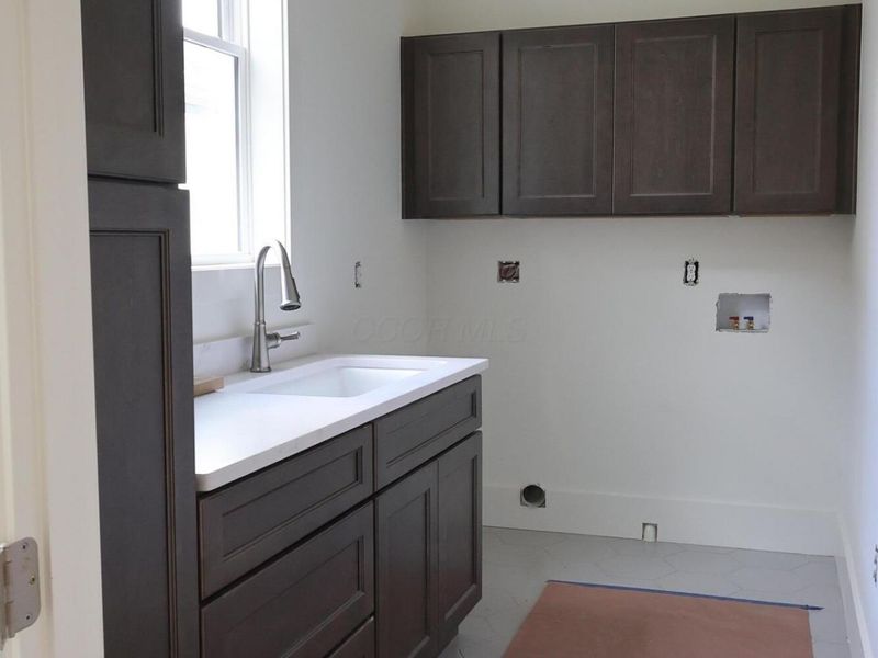 5703 Butternut Drive, Lewis Center, OH 43035 Photo 36