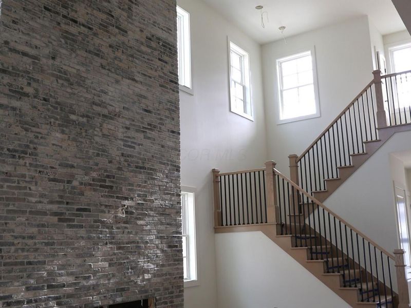 5703 Butternut Drive, Lewis Center, OH 43035 Photo 6