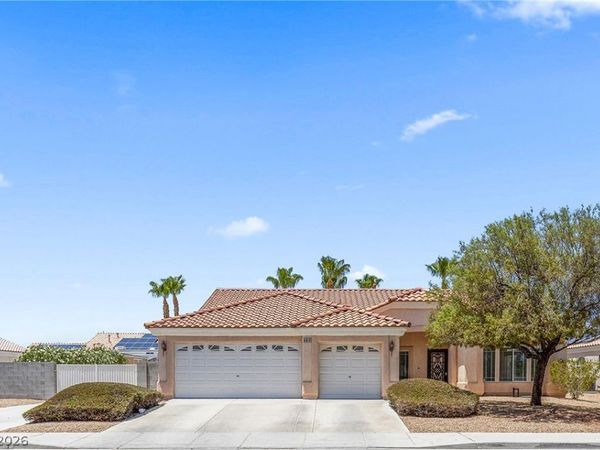 6813 Unicorn Street , Las Vegas, NV 89131