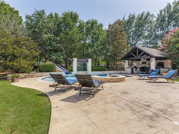 1612 Fair Oaks Drive, Westlake, TX 76262