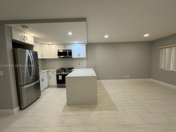 500 W Village Green Cir W , Unit 215, Palm Springs, FL 33461