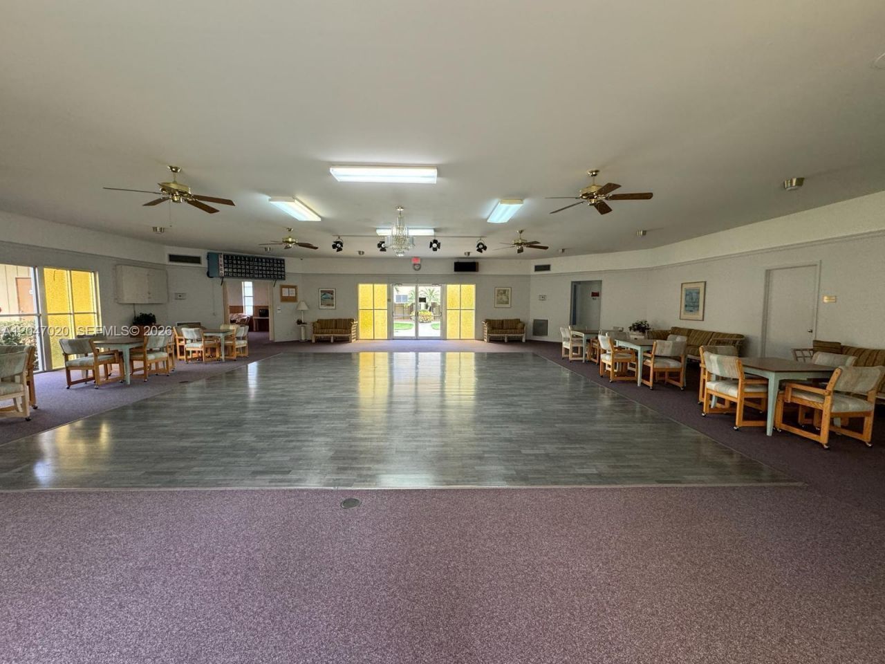 500 W Village Green Cir W , Unit 215, Palm Springs, FL 33461 Photo