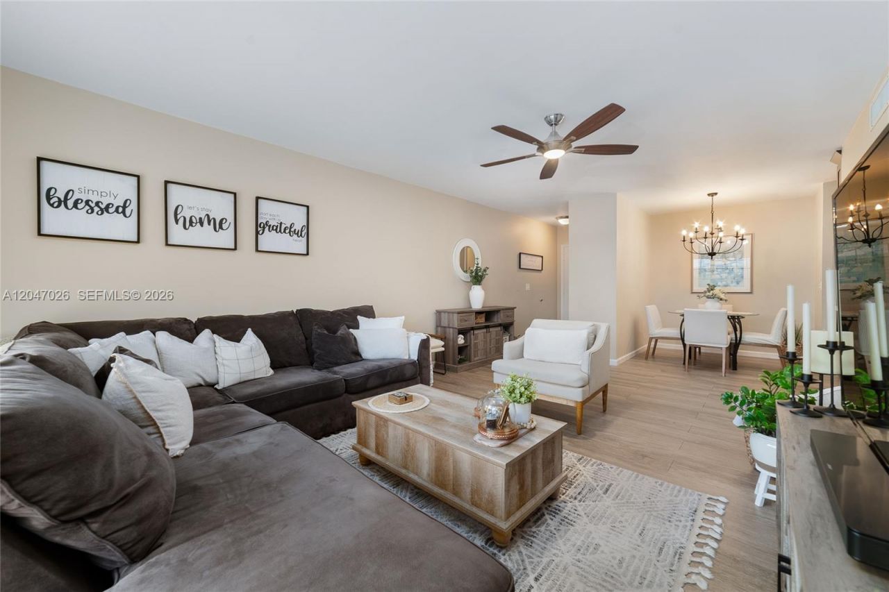 2201 NE 66th St , Unit 1323, Fort Lauderdale, FL 33308 Photo