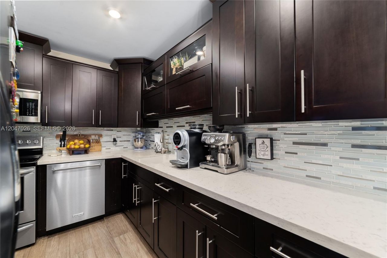 2201 NE 66th St , Unit 1323, Fort Lauderdale, FL 33308 Photo
