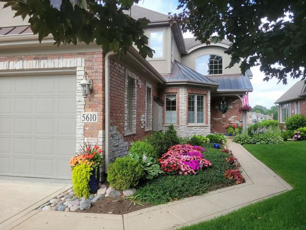 5610 Durand Drive , Unit 5610, Downers Grove, IL 60516