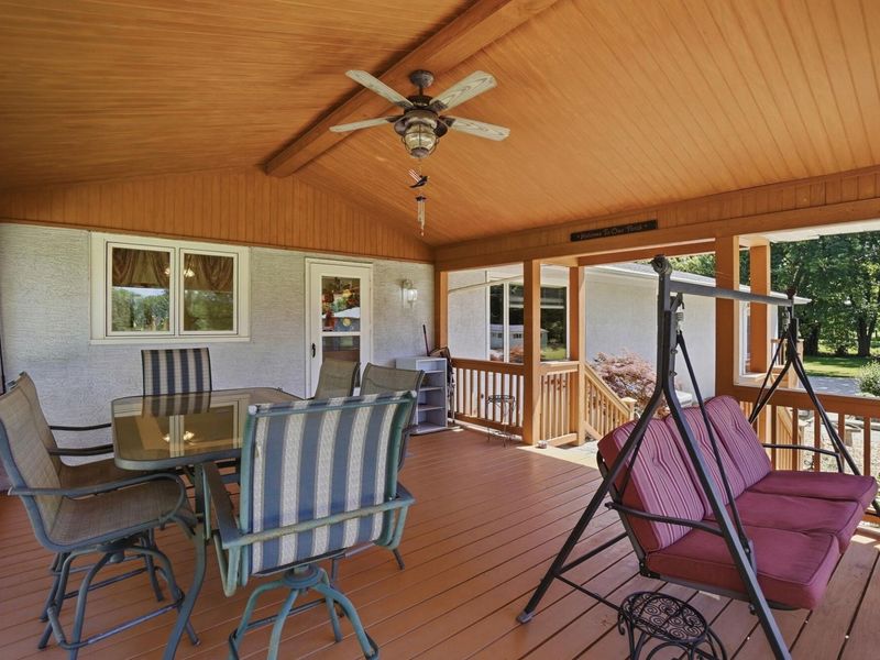 2262 Lewis Center Road, Lewis Center, OH 43035 Photo 23