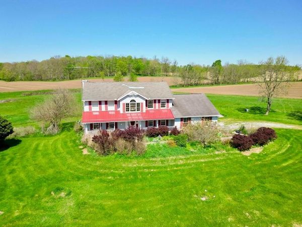 8381 Horn Road, Gambier, OH 43022