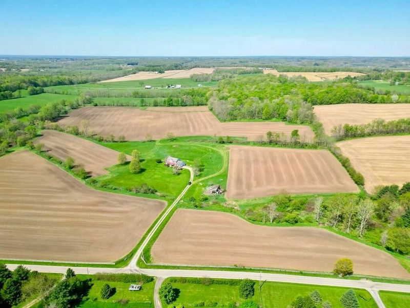 8381 Horn Road, Gambier, OH 43022 Photo 10