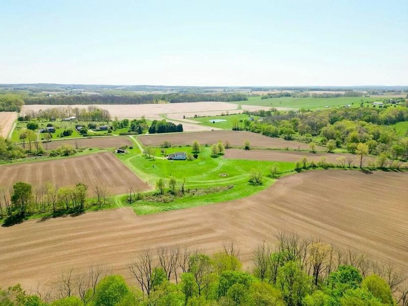 8381 Horn Road, Gambier, OH 43022 Photo 13