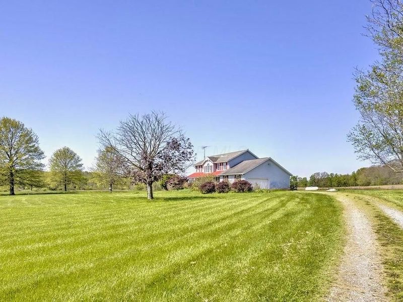 8381 Horn Road, Gambier, OH 43022 Photo 6
