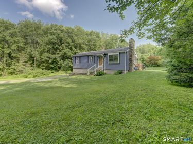 112 Slab Meadow, Morris, CT 06763