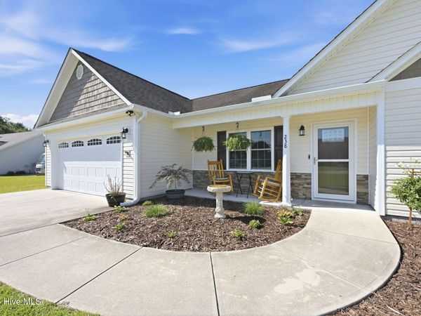 238 Plantation Oaks Drive , New Bern, NC 28560