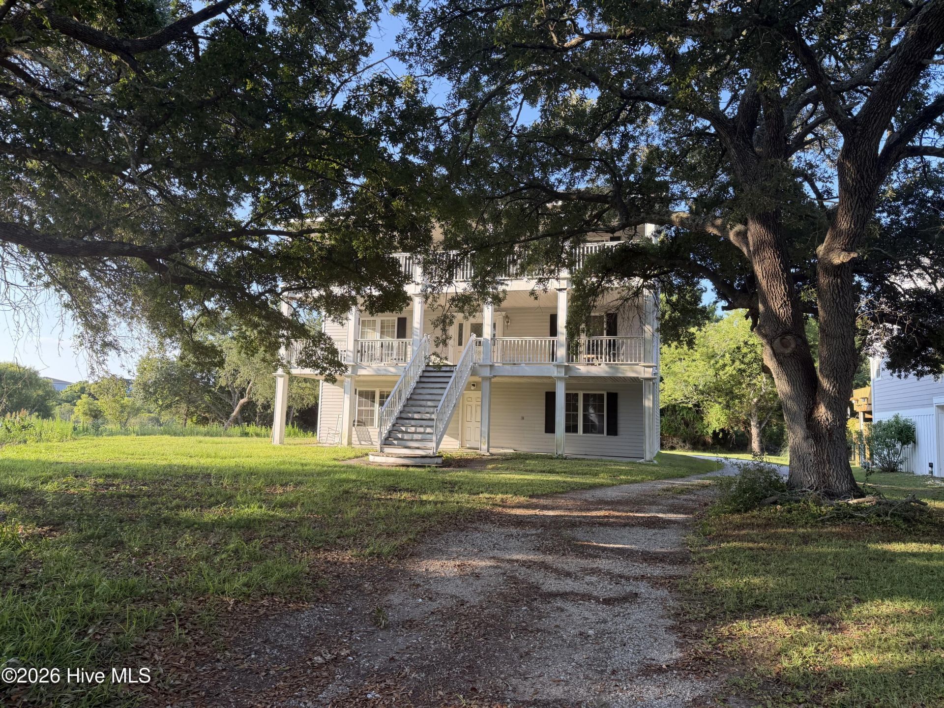 215 Shell Drive, Sneads Ferry, NC 28460 Main Photo