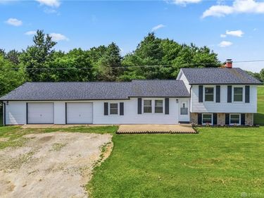 4274 Cherry Grove Road, Jamestown Vlg, OH 45335
