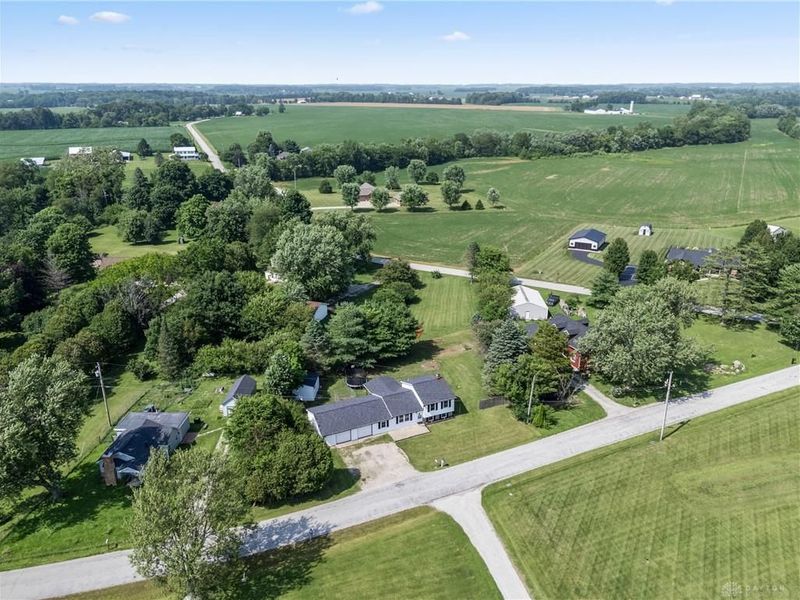 4274 Cherry Grove Road, Jamestown, OH 45335 Photo 3