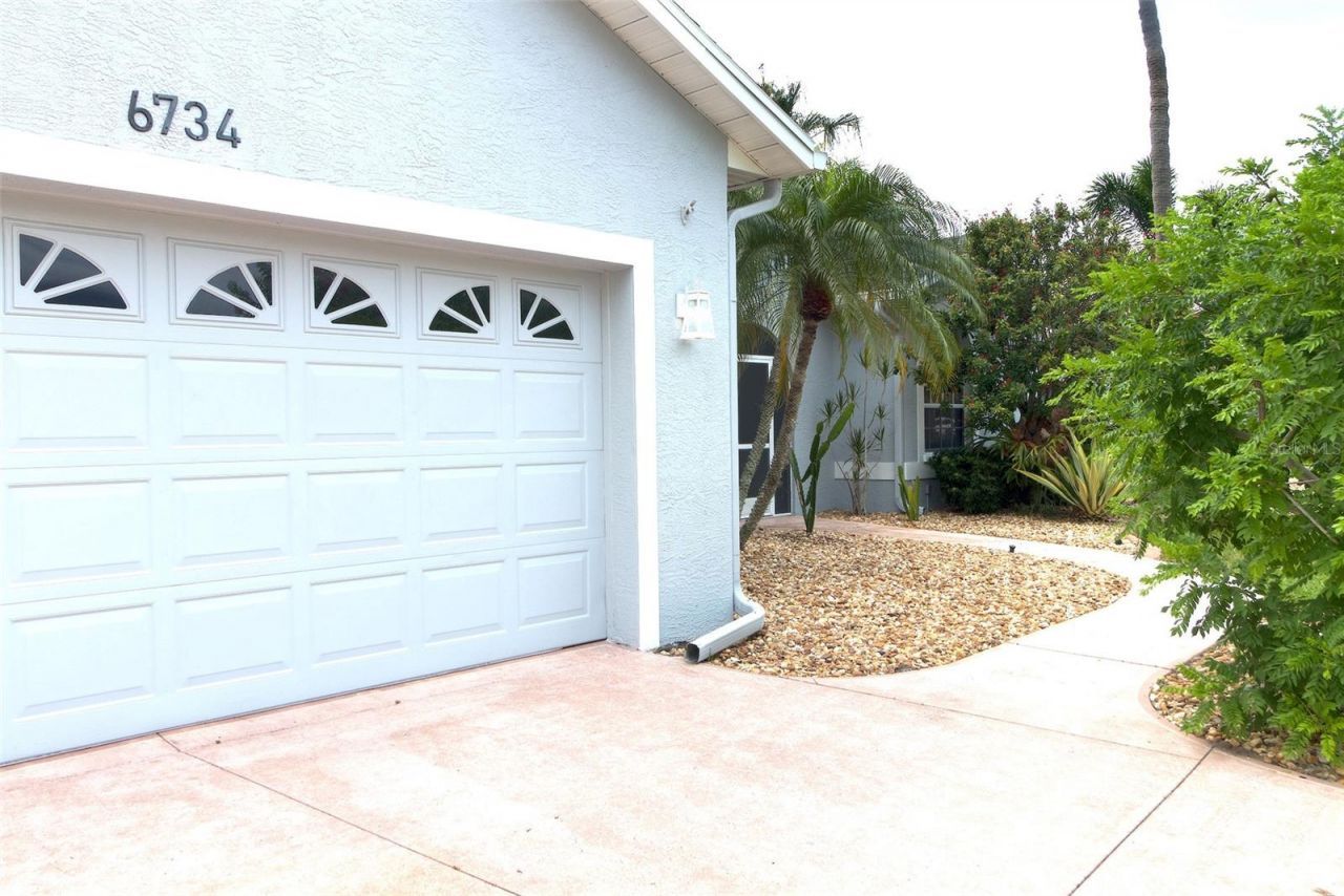 6734 60th Street Circle E, Palmetto, FL 34221 Photo