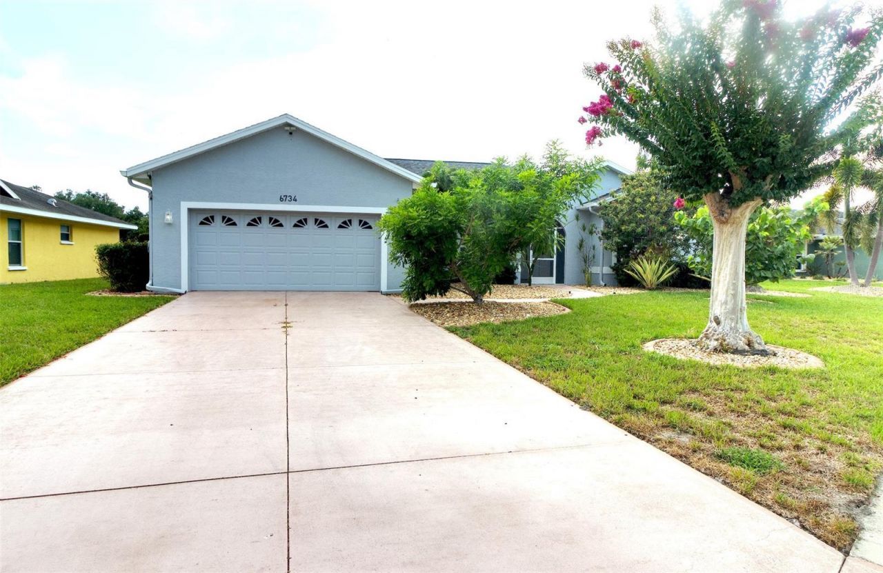 6734 60th Street Circle E, Palmetto, FL 34221 Photo