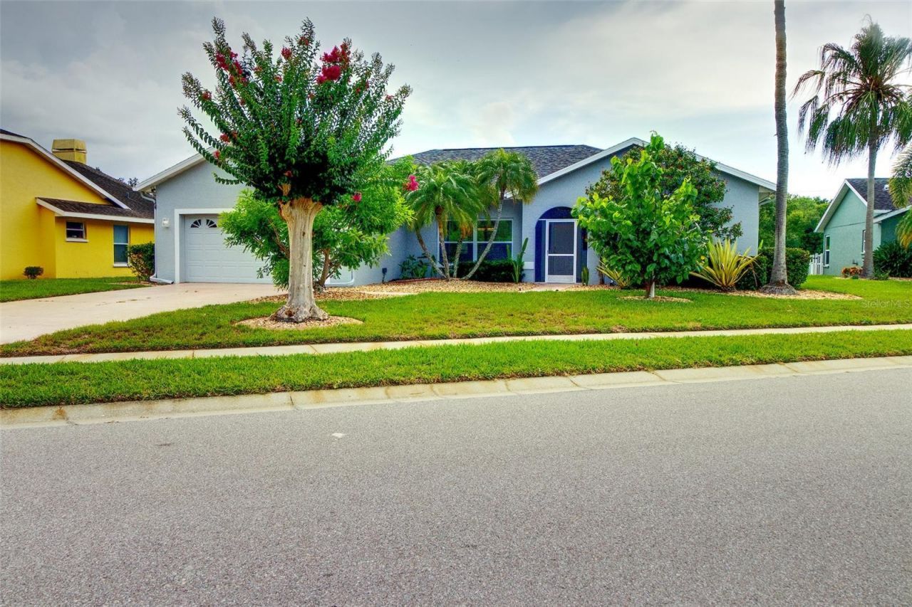 6734 60th Street Circle E, Palmetto, FL 34221 Photo