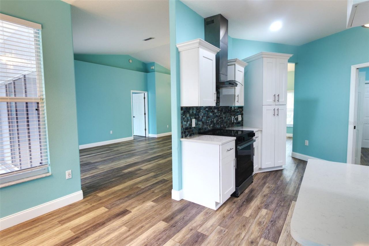 6734 60th Street Circle E, Palmetto, FL 34221 Photo