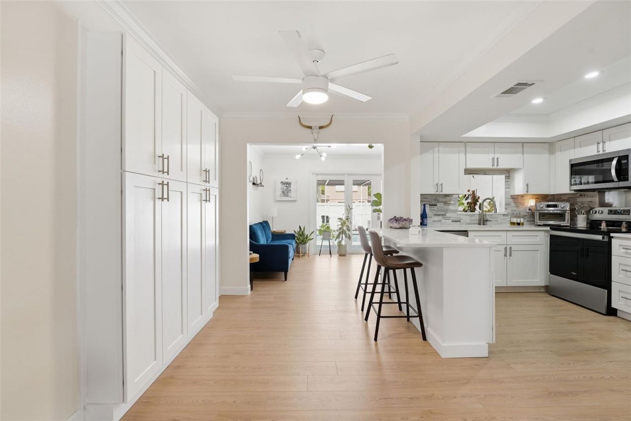 2600 Cambridge Drive, Sarasota, FL 34232 Photo