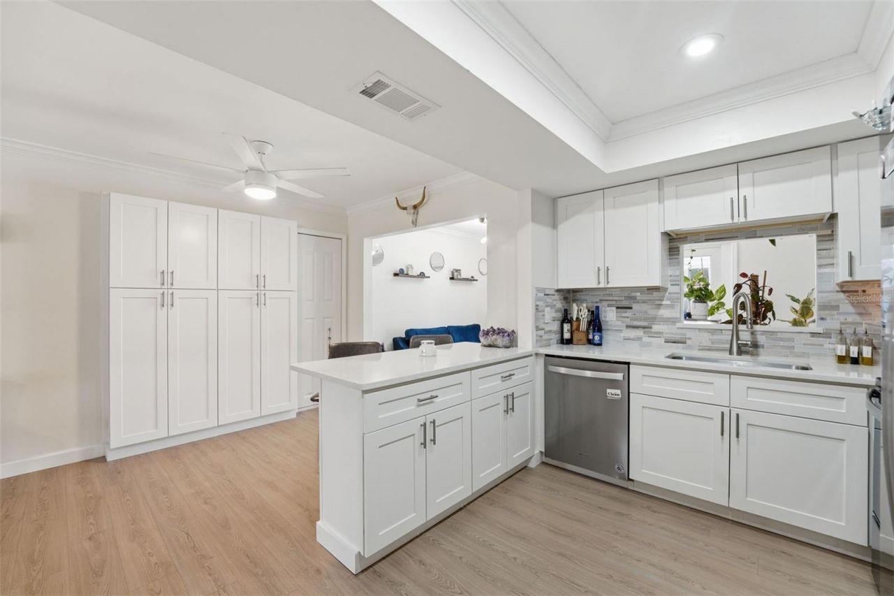 2600 Cambridge Drive, Sarasota, FL 34232 Photo