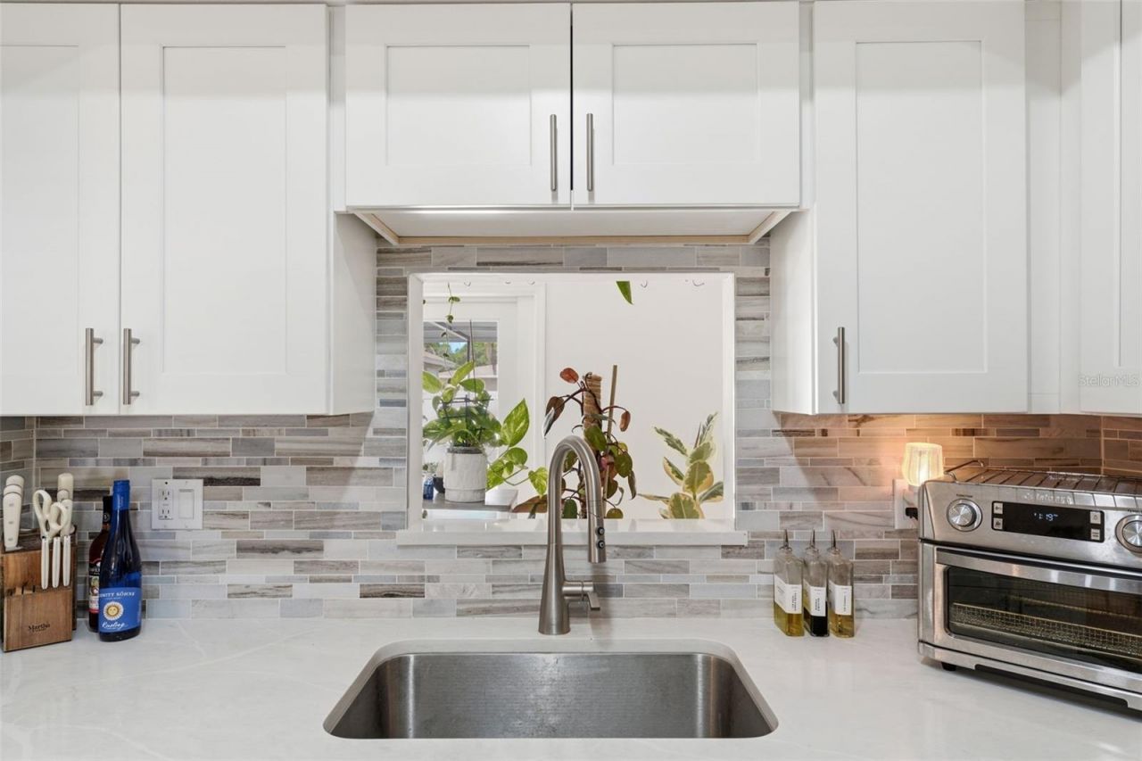 2600 Cambridge Drive, Sarasota, FL 34232 Photo