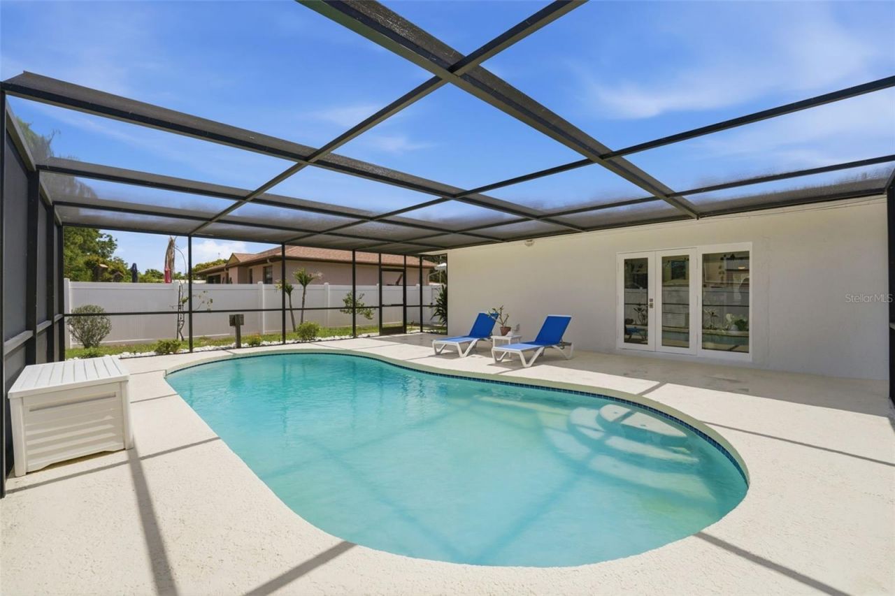 2600 Cambridge Drive, Sarasota, FL 34232 Photo