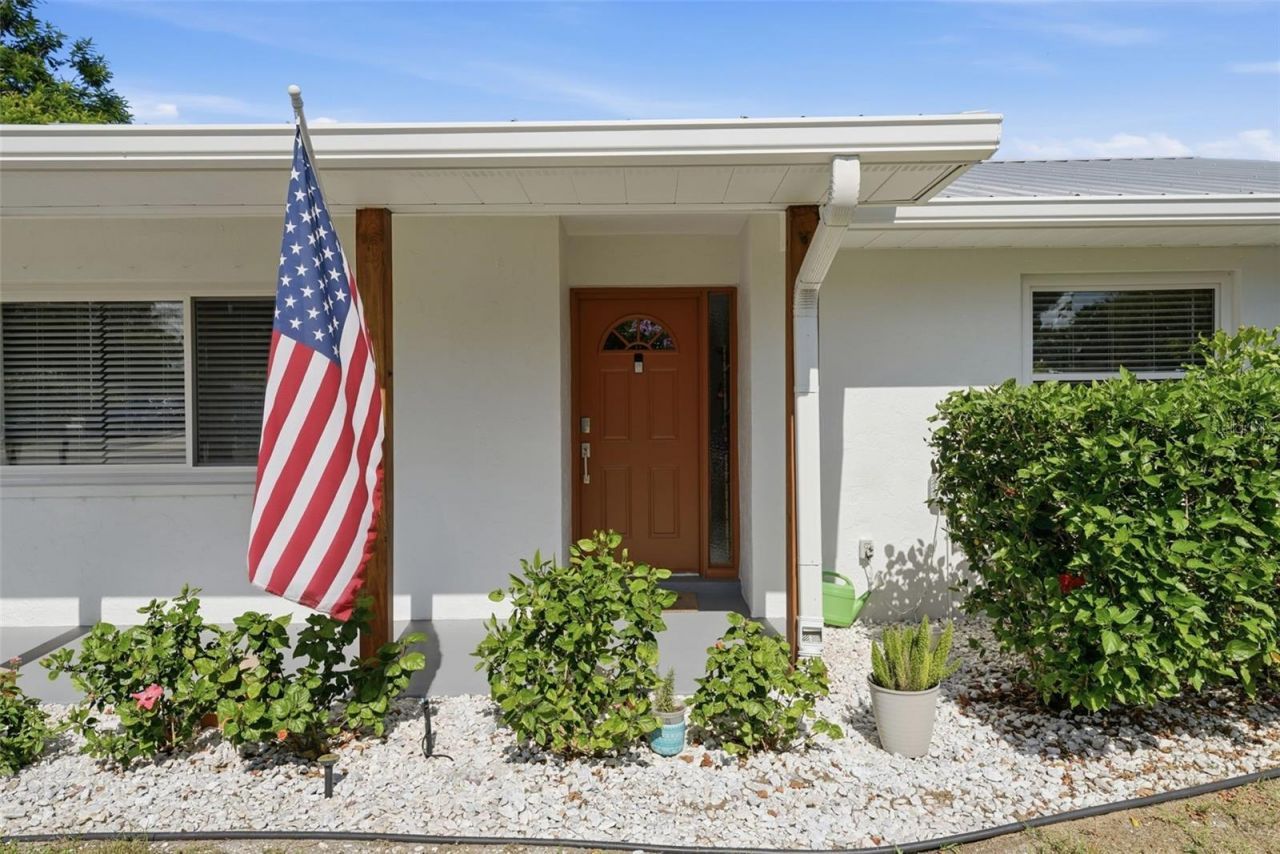 2600 Cambridge Drive, Sarasota, FL 34232 Photo