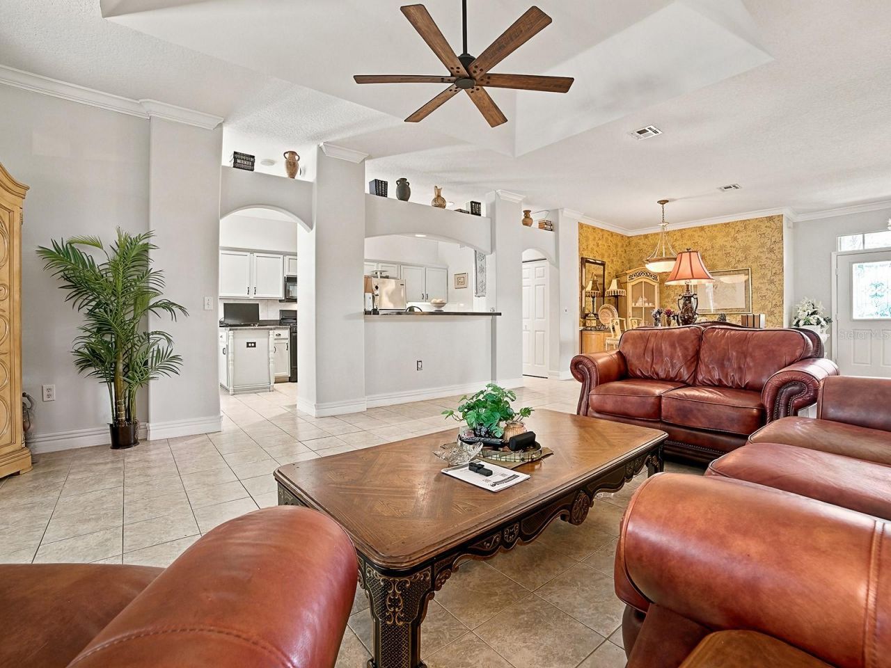 830 Old Oaks Lane , Leesburg, FL 34748 Photo