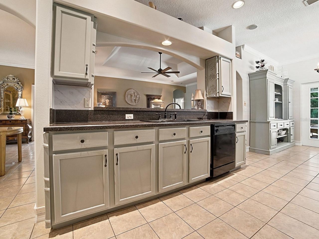 830 Old Oaks Lane , Leesburg, FL 34748 Photo