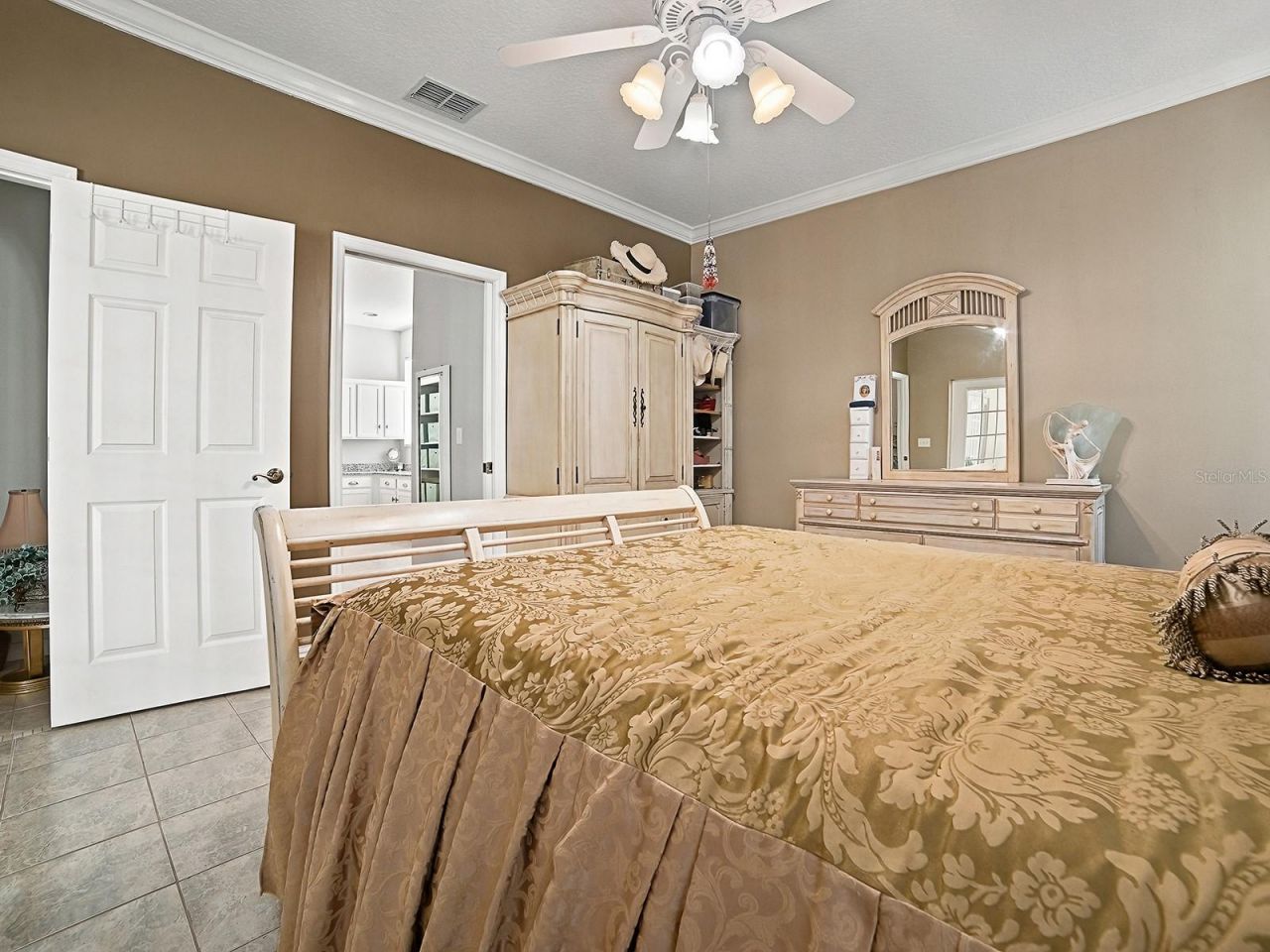 830 Old Oaks Lane , Leesburg, FL 34748 Photo