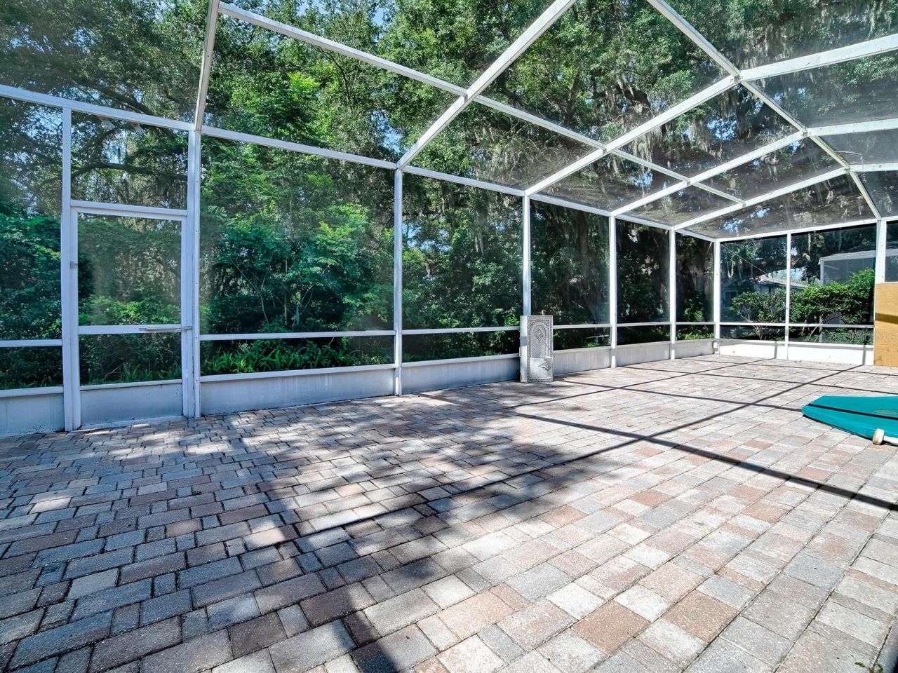 830 Old Oaks Lane , Leesburg, FL 34748 Photo