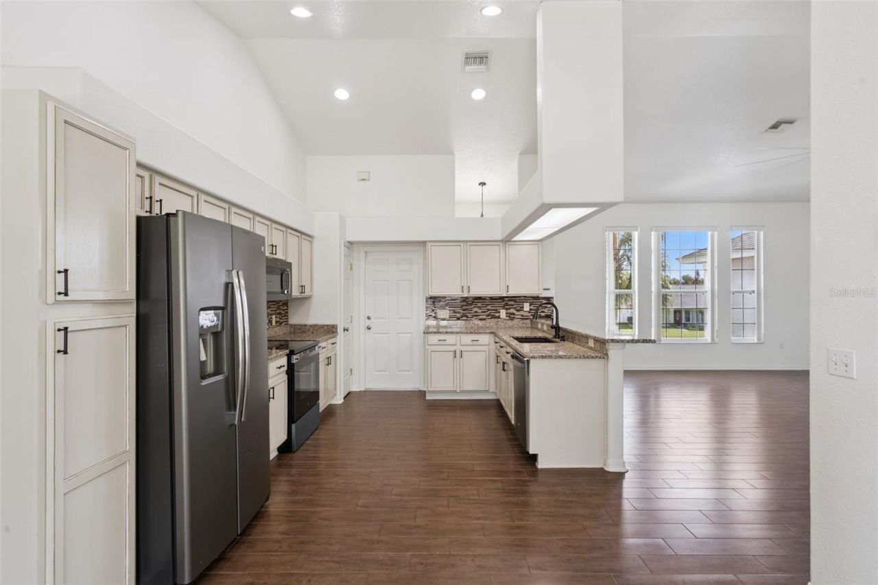 5549 Loma Vista Loop , Loughman, FL 33858 Photo