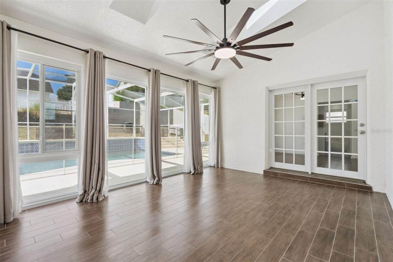 5549 Loma Vista Loop , Loughman, FL 33858 Photo