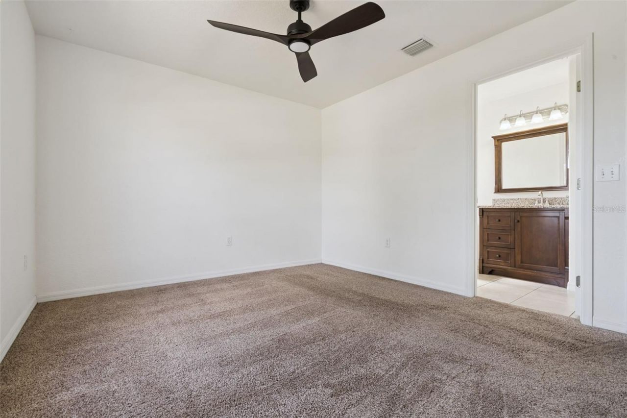 5549 Loma Vista Loop , Loughman, FL 33858 Photo