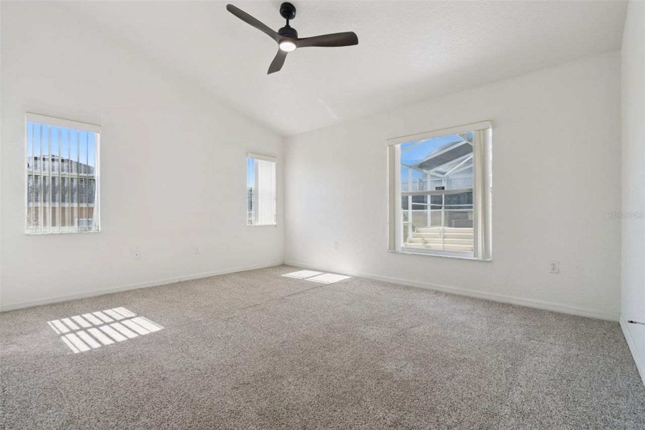 5549 Loma Vista Loop , Loughman, FL 33858 Photo
