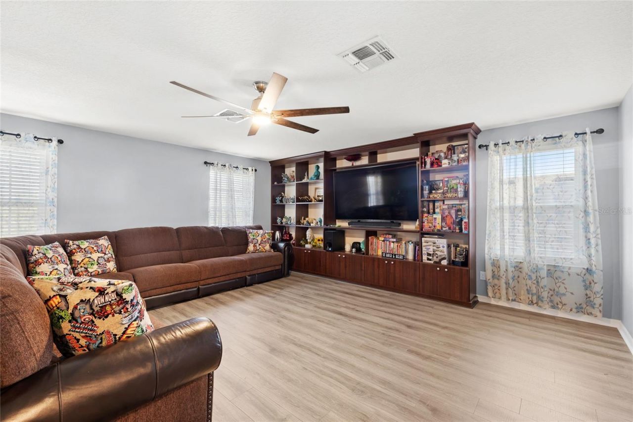 12015 Stone Bark Trail, Orlando, FL 32824 Photo
