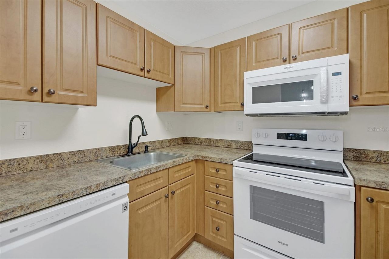 220 Moree Loop , Unit 2, Winter Springs, FL 32708 Photo