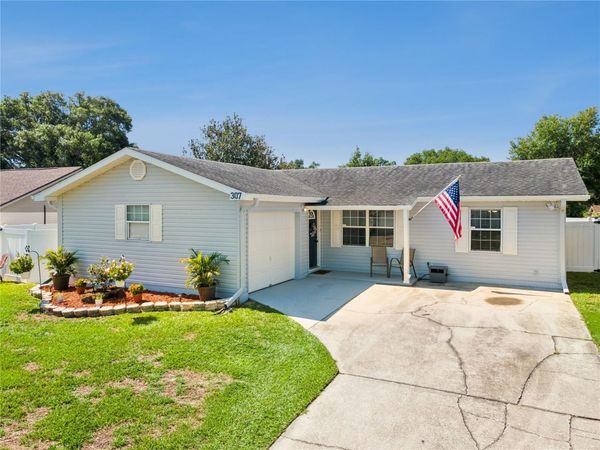307 CORONADO COURT , LAKELAND, FL 33809